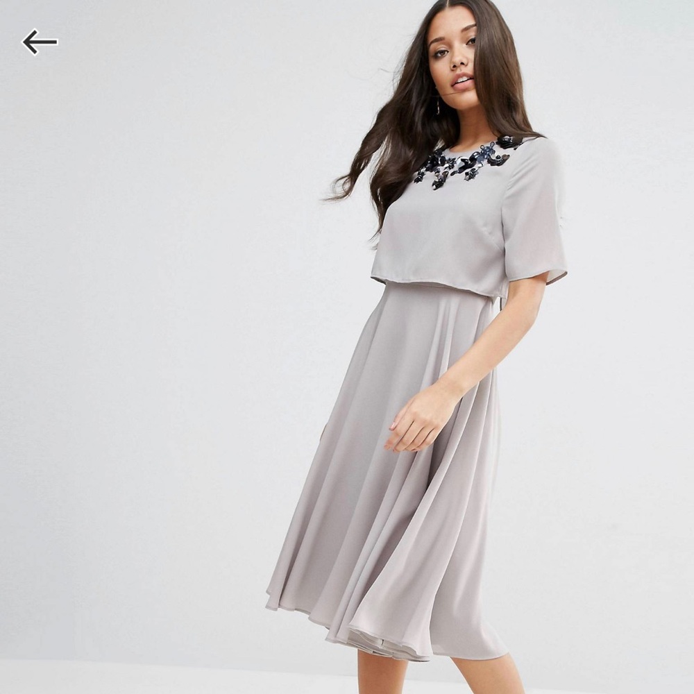 🤍ASOS Embellished Midi Dress
